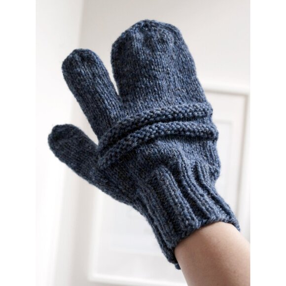 Unisex Hand knit Trigger Mittens - Size Large - Picture 2 of 5